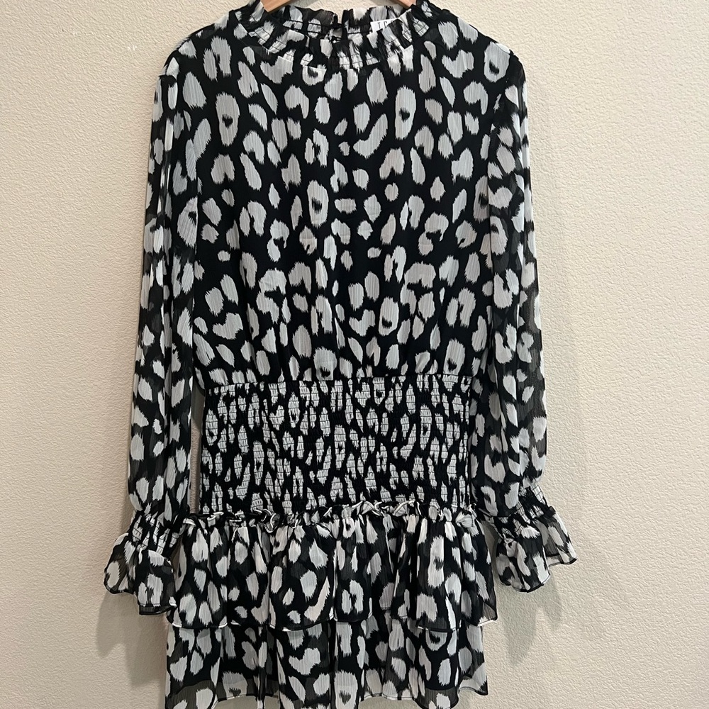 VICI Leopard Print Ruffle Dress